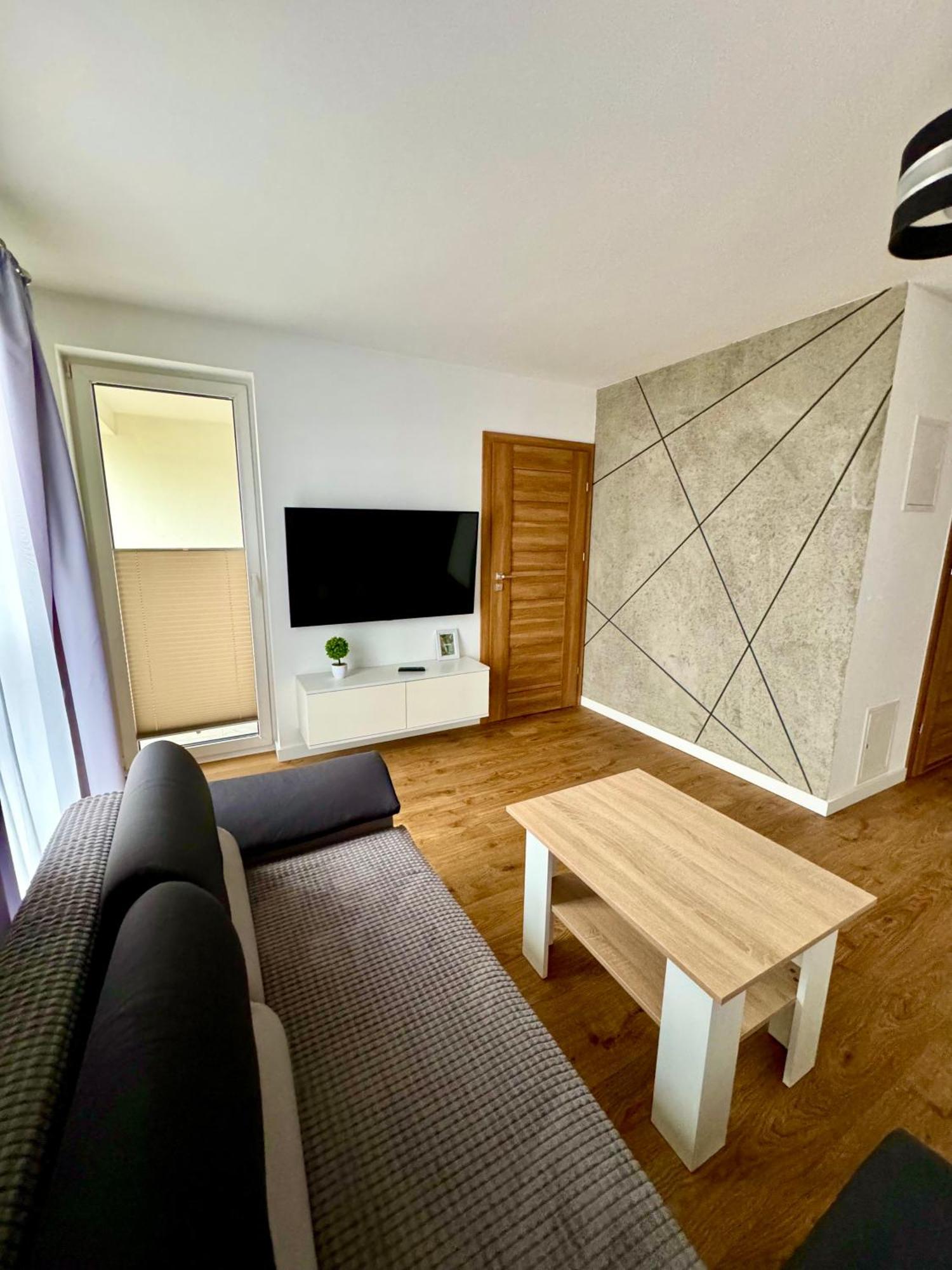 Jurajska Plaza - Nowoczesny Apartament Z Osobna Sypialnia, Parking Gratis - Kielce Exteriör bild
